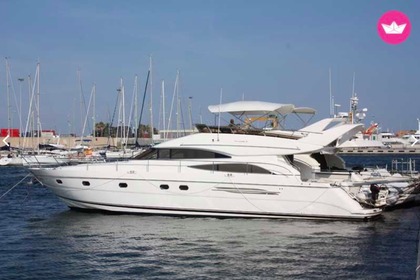 Charter Motor yacht Princess 61 Dénia
