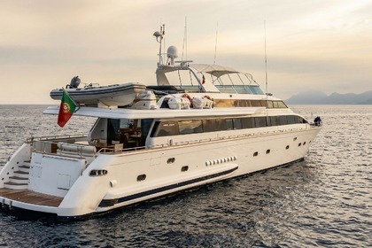Location Yacht à moteur Versilcraft Super Challenger Fréjus