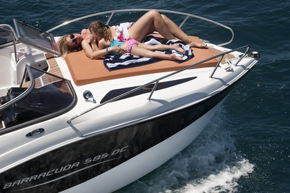 Miete Motorboot Baracuda 595 DC Petrčane