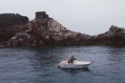 Rental Motorboat Mimi Libeccio 6,8 Porto Venere
