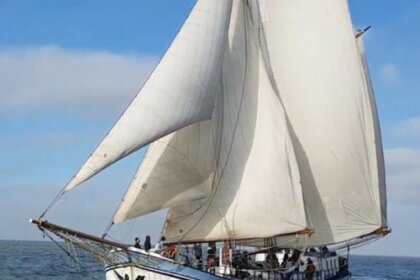 Verhuur Zeiljacht Custom Tweemastklipper Avanti Enkhuizen