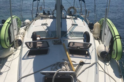 Noleggio Barca a vela Beneteau Oceanis 373 Lissa