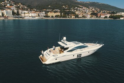 Rental Motor yacht Azimut / Benetti Yachts Azimut 68 - 3 + 1 cab. Kaštel Gomilica