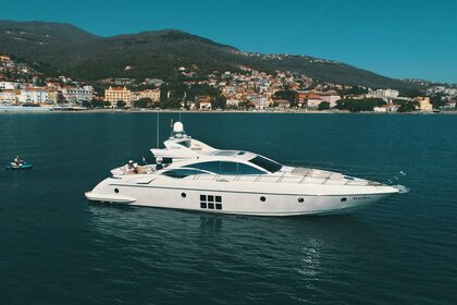 Verhuur Motorjacht Azimut / Benetti Yachts Azimut 68 - 3 + 1 cab. Split