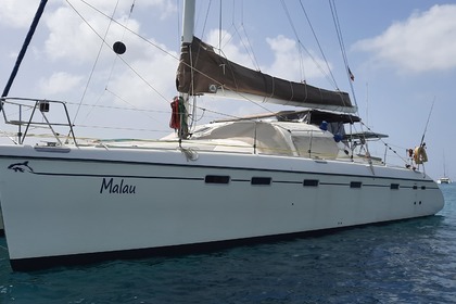 Rental Catamaran Privilège 495 Saint Martin