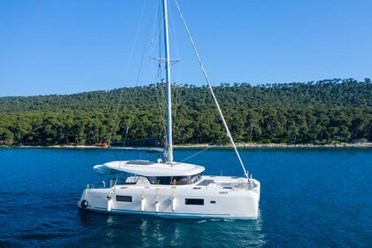 Rental Catamaran Lagoon Lagoon 42 Kaštel Gomilica