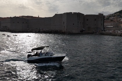 Miete Motorboot Jeanneau Cap Camarat 6.5 wa serie3 Dubrovnik