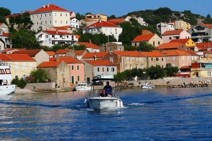 Hire Motorboat Micore 500 gti Sali, Croatia