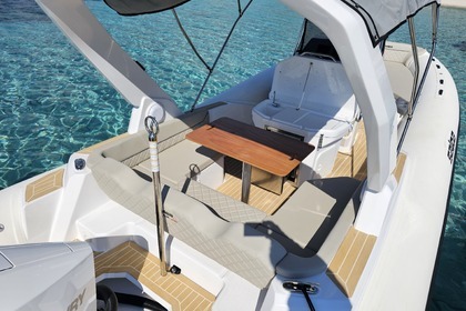 Noleggio Gommone Salpa 26 Porto Vecchio