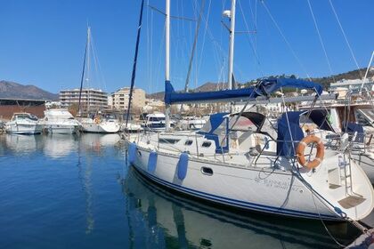 Charter Sailboat Jeanneau Sun Odyssey 36.2 Saint-Cyprien