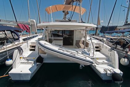 Rental Catamaran Bali 4.5 Split