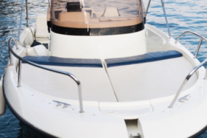 Rental Motorboat Aquamax Fisher 20 Rovinj