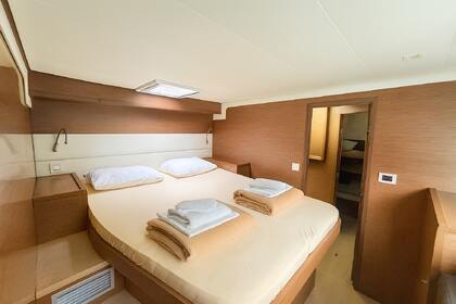 Ενοικίαση Καταμαράν  Lagoon 52F Βόλος