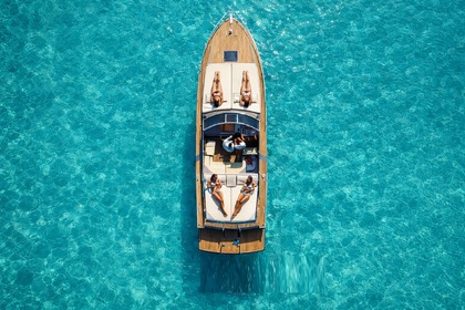 Aluguel Lancha luxury capri or amalfi coast experience on Itama 38 rs Sorrento