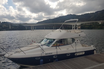 Miete Motorboot Jeanneau Prestige 32 Porto