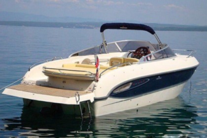 Hire Motorboat Cranchi Cls 27 Lipari