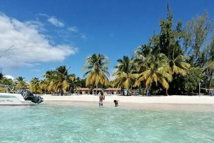 Noleggio Barca a motore Yamaha 23 Bayahibe