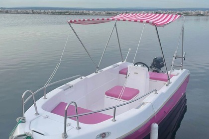 Hire Boat without licence  Prusa 450 Prusa marine 450 Marseille