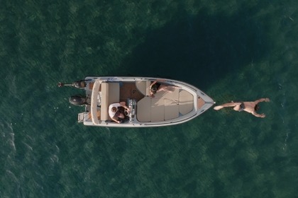 Miete Boot ohne Führerschein  Nireus 4.90 optima Omorfo Santorin