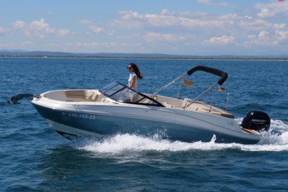 Alquiler Lancha Bayliner VR5 Empuriabrava