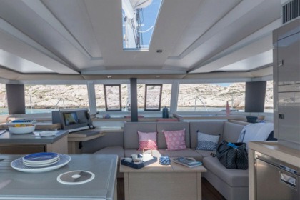 Charter Catamaran Fountaine Pajot Astréa 42 Šibenik