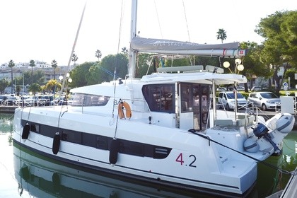 Aluguel Catamarã BALI 4.2 Antibes