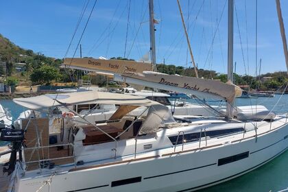 Rental Sailboat Dufour Yachts 520 GL Port Charles Ornano