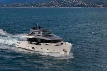 Verhuur Motorjacht Sanlorenzo SX88 Saint-Raphaël