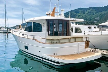 Miete Motorboot SASGA YACHTS MENORQUIN 34 HT Sitges