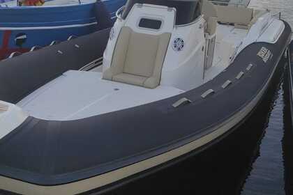 Noleggio Gommone Joker Boat Clubman 28 Villasimius