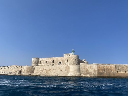 Siracusa Without license Blumar Syros 19 alt tag text