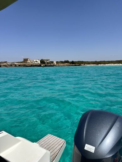 Πάλμα ντε Μαγιόρκα Motorboat Pacific Craft 750 Sun Cruiser alt tag text