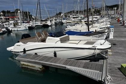 Noleggio Barca a motore Quicksilver Activ 605 Open Dahouët