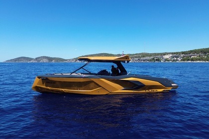 Charter Motorboat Private boat tours Split Raptor 37 Split