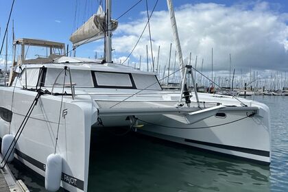 Rental Catamaran Fountaine Pajot Elba 45 Fort-de-France