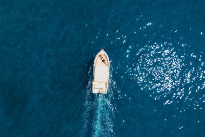 Hire Boat without licence  Boat Service 1x40/60 HP Benzina Amalfi