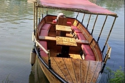 Rental Motorboat Wooden boat Boat Virpazar