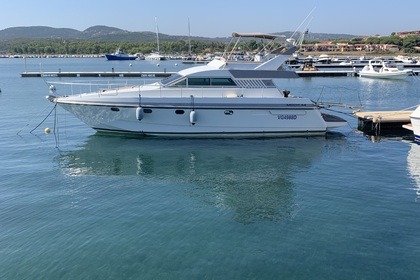Hire Motorboat Mochi Craft 44 Fly Palau