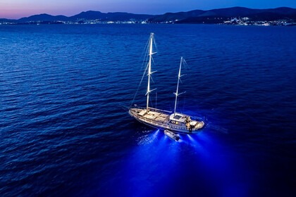 Verhuur Gulet wide  ( lili ) luxury ( lili ) Bodrum