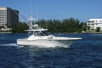 Verhuur Motorboot Hatteras 38 Nassau