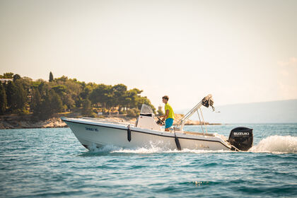 Charter Motorboat Viga Ultra 22 Rabac