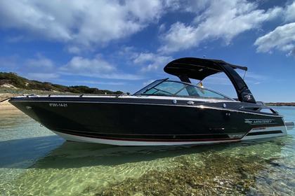 Hire Motorboat Monterey 278 Ss. nueva 2021 Ibiza