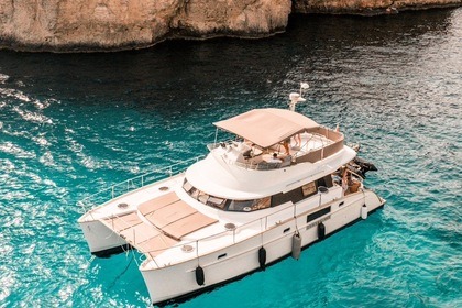 Hire Catamaran Fountaine Pajot Cumberland 44 Ta' Xbiex