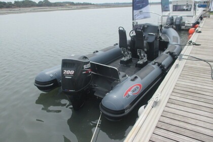 Location Semi-rigide Searib's 6.70 open Vannes