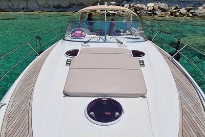 Hire Motor yacht Bavaria Bavaria Sport 400 Corfu