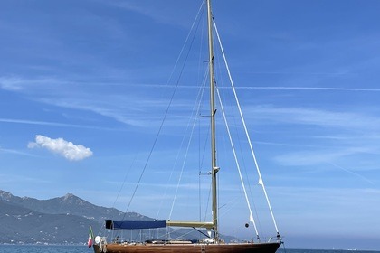 Charter Sailboat Cantiere Carlini Progetto Sciarrelli Bari