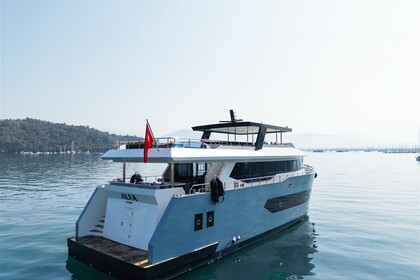 Aluguel Iate Luxury Motoryacht with a capacity of 9 people 2025 Fethiye