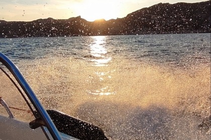 Miete Motorboot Quicksilver 605 OPEN Marseille