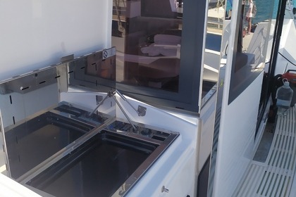 Rental Catamaran Catana Group Bali 4.4 - 4 + 1 cab. Palma de Mallorca