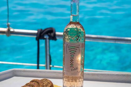 Charter Gulet GREEK TRADITIONAL WOODEN BOAT TRADITIONAL GREEK BOAT Paros